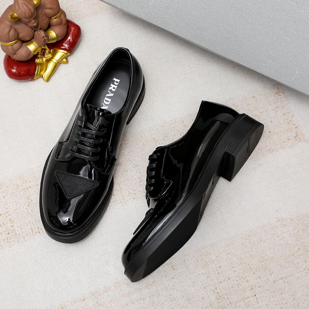 Men's shoes 💰620 💰💰🎩🎩【Prada】Counter 1:1⬆️original reproduction, absolute quality🆗original outsole, high-quality imported rubber, wear-resistant and non-slip, never degummed, upper material: imported first-layer cowhide➕anti-slip foam outsole, official website material, inner material: water-dyed leather lining, 3 colors available! Code number 38-44 (45. Can be customized)